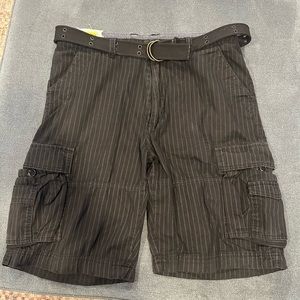 Men’s Cargo Shorts Size 34